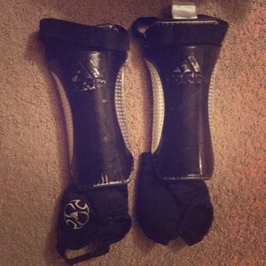 Adidas Shin Guards Size L